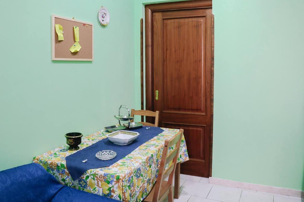 Holiday-Caroline Apartment Pompei Exterior photo
